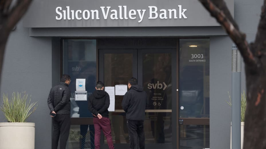 گزارشی درباره بحران مالی و ورشکستگی بانک سیلیکون ولی (Silicon Valley Bank)